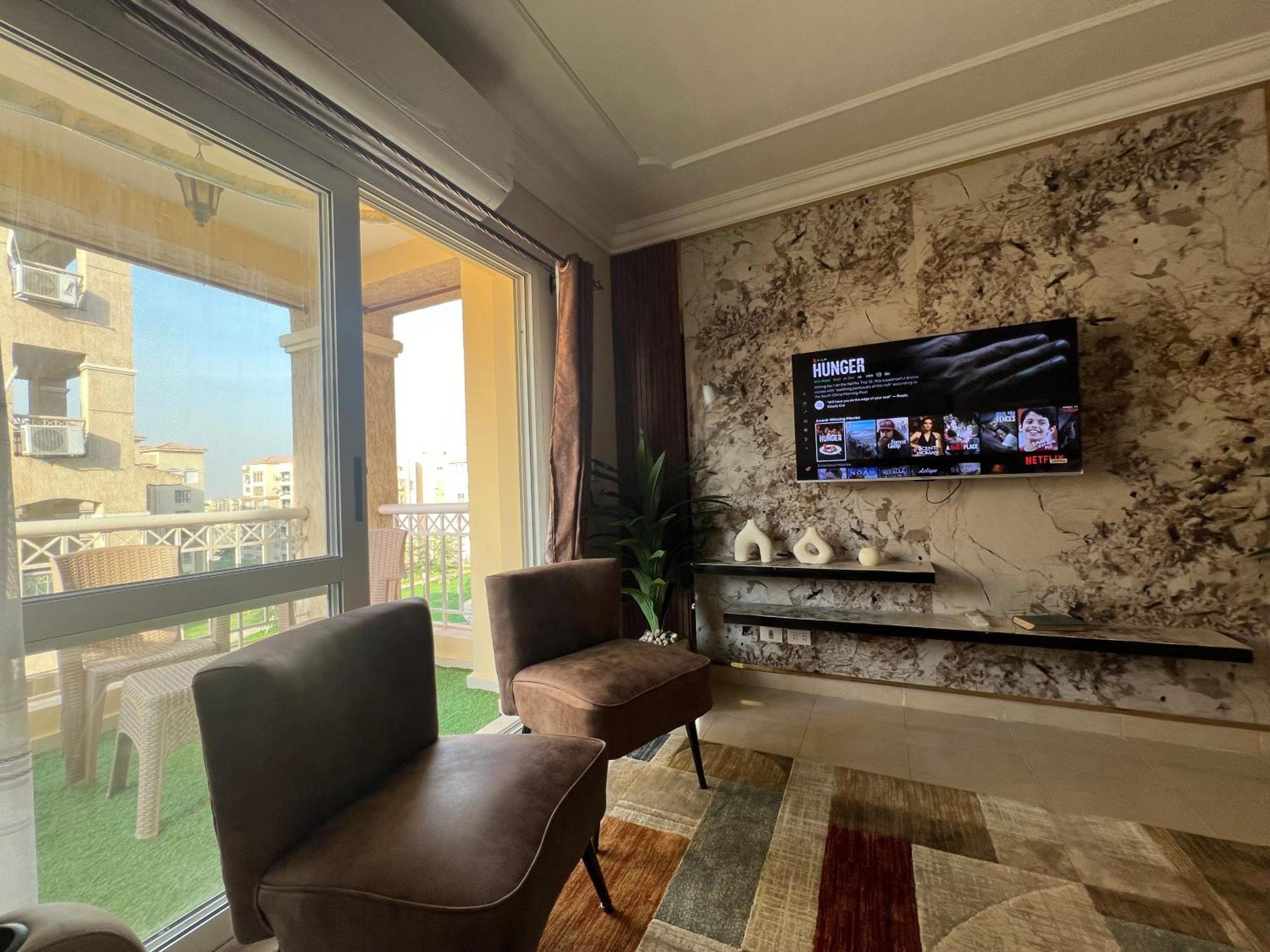 Luxurious Vip Apartment In Madinaty Furnished With High End Hotel Furniture Esterno foto