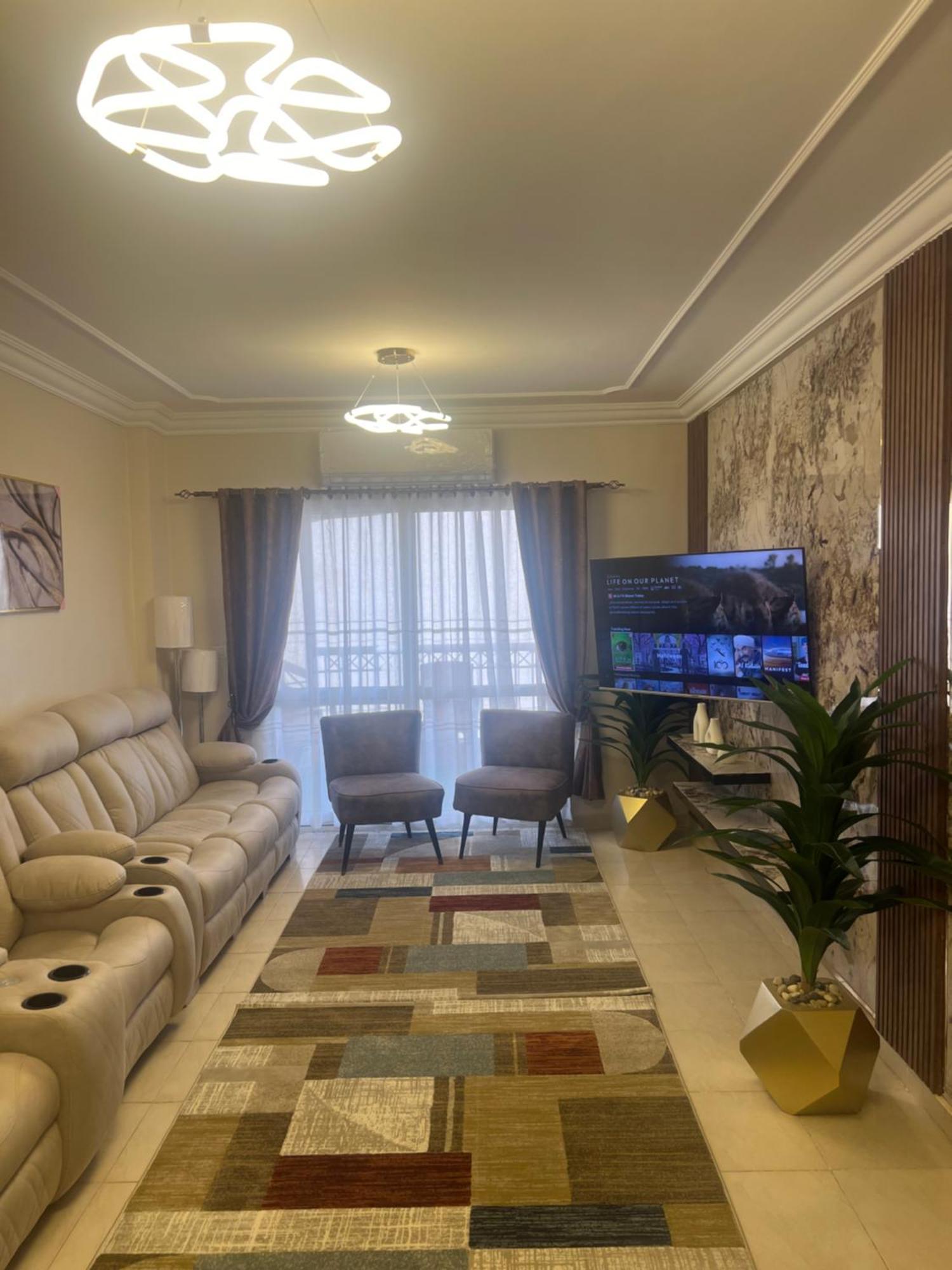 Luxurious Vip Apartment In Madinaty Furnished With High End Hotel Furniture Esterno foto